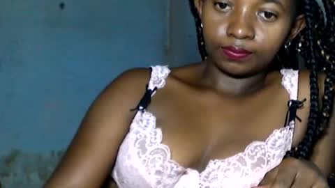 malinah01 online show from 11, 12, 2024