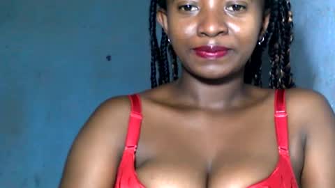 malinah01 online show from 12, 12, 2024