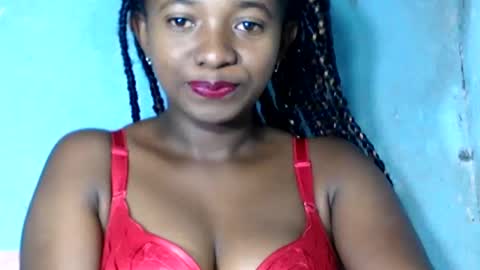 malinah01 online show from 13, 12, 2024