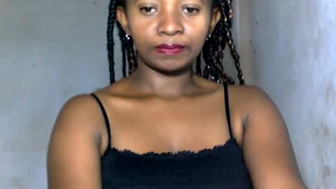 malinah01 online show from 13, 12, 2024