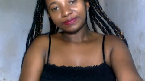 malinah01 online show from 17, 12, 2024