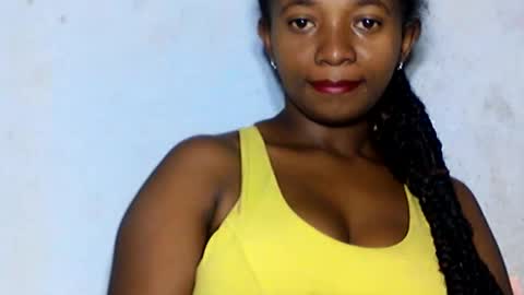 malinah01 online show from 28, 12, 2024