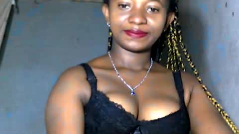 malinah01 online show from 24, 1, 2025