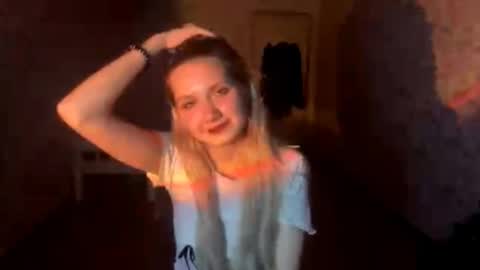 Amelia online show from 10, 9, 2025