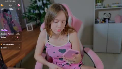 Mila online show from 9, 2, 2026