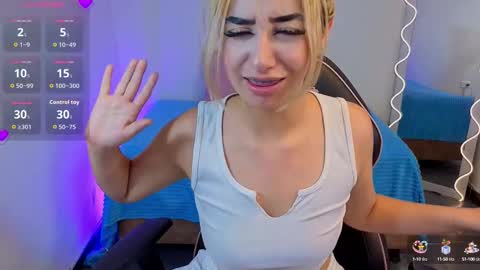 Malory  online show from 20, 9, 2025