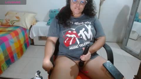 MI INSTAGRAM soy glory01 online show from 10, 9, 2025