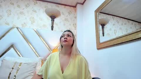 MalorySweet  online show from 8, 5, 2026
