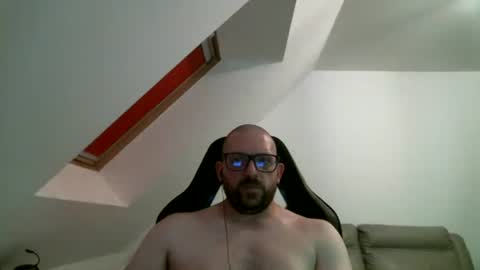 breton online show from 14, 6, 2026