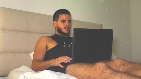 maluma09 online show from 30, 10, 2025