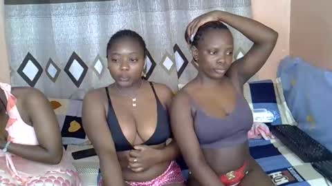 Snapshot of mama_pussie chatting on 3, 2, 2026 mama_pussie online show from 3, 2, 2026