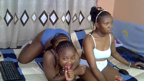 Snapshot of mama_pussie chatting on 8, 2, 2026 mama_pussie online show from 8, 2, 2026