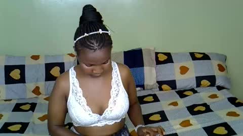 Snapshot of mama_pussie chatting on 16, 2, 2026 mama_pussie online show from 16, 2, 2026