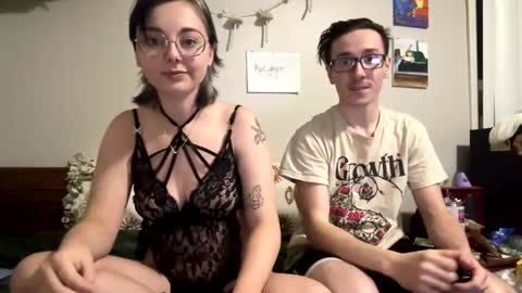 MamiCloudz online show from 2, 3, 2025