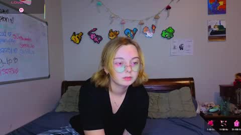 MamiCloudz online show from 29, 9, 2025