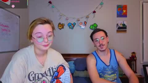 MamiCloudz online show from 30, 9, 2025