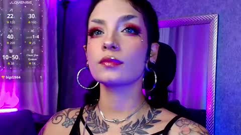 Snapshot of mamushka_ chatting on 19, 9, 2025 online show from 19, 9, 2025