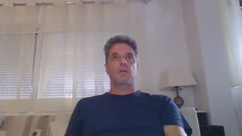 Snapshot of man211172 chatting on 28, 9, 2025 man211172 online show from 28, 9, 2025