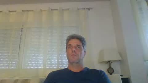 Snapshot of man211172 chatting on 12, 10, 2025 man211172 online show from 12, 10, 2025