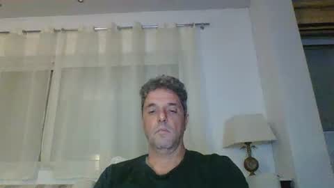 Snapshot of man211172 chatting on 1, 11, 2025 man211172 online show from 1, 11, 2025