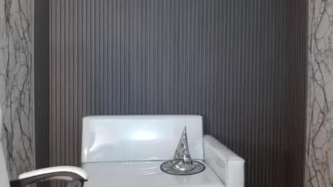 man_san11 online show from 10, 10, 2025