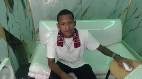 man_san11 online show from 16, 11, 2025