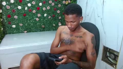 man_san11 online show from 17, 12, 2025