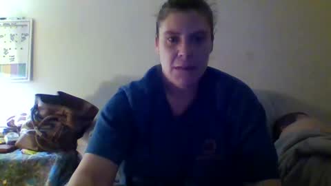 mindy22 online show from 10, 1, 2025