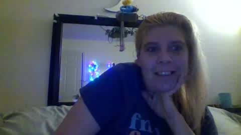 mindy22 online show from 14, 2, 2025