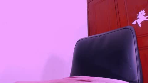 Snapshot of mandingxoxhot chatting on 19, 2, 2025 juan camilo online show from 19, 2, 2025