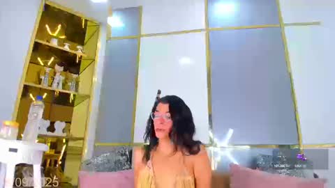 mandy_peaches online show from 8, 9, 2025
