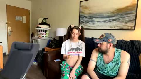 manicpixiedreamfrog online show from 21, 5, 2026
