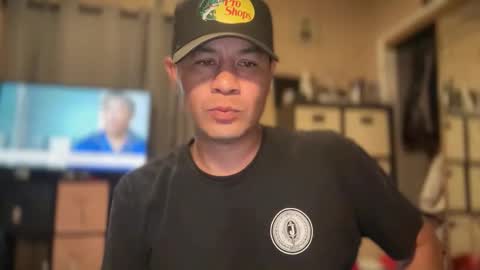 Snapshot of mannymotorz chatting on 4, 4, 2026 mannymotorz online show from 4, 4, 2026