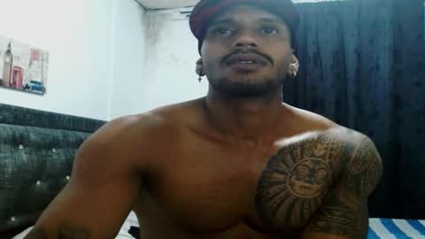Snapshot of manolofitt chatting on 22, 12, 2024 Manolo online show from 22, 12, 2024