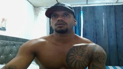 Snapshot of manolofitt chatting on 3, 1, 2025 Manolo online show from 3, 1, 2025