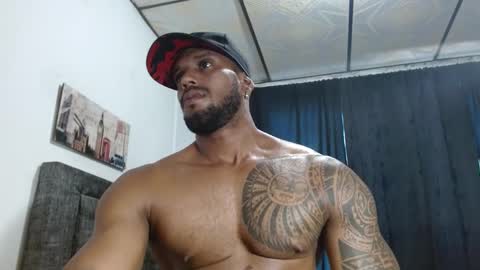 Snapshot of manolofitt chatting on 6, 2, 2025 Manolo online show from 6, 2, 2025