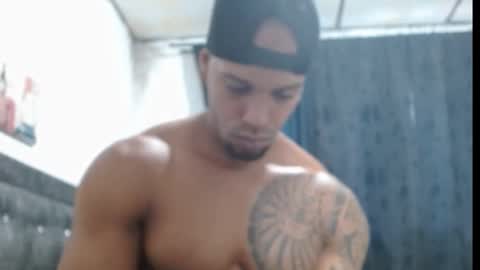 Snapshot of manolofitt chatting on 2, 3, 2025 Manolo online show from 2, 3, 2025