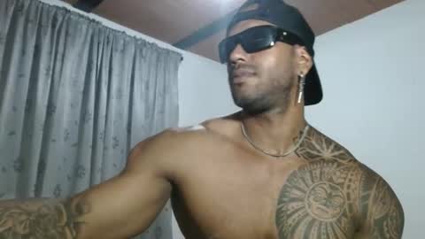 Snapshot of manolofitt chatting on 20, 9, 2025 Manolo online show from 20, 9, 2025
