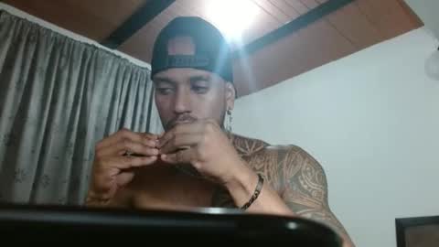 Snapshot of manolofitt chatting on 26, 10, 2025 Manolo online show from 26, 10, 2025