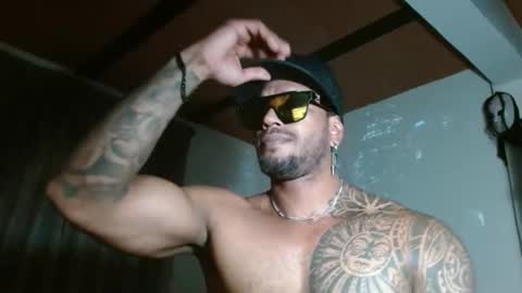 Snapshot of manolofitt chatting on 5, 1, 2026 Manolo online show from 5, 1, 2026