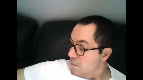 manu5933 online show from 4, 1, 2025