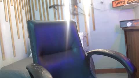  MANU  online show from 28, 10, 2025