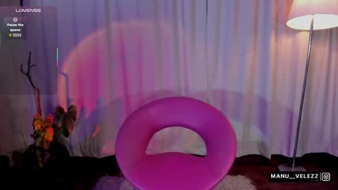 Snapshot of manu_nyx chatting on 15, 2, 2026 manu velezz Help me to get to 100 thumbs ups Tip 25tks Rate me online show from 15, 2, 2026