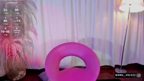 Snapshot of manu_nyx chatting on 24, 3, 2026 manu velezz Help me to get to 100 thumbs ups Tip 25tks Rate me online show from 24, 3, 2026