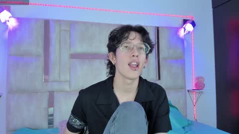 Manuel online show from 26, 12, 2024