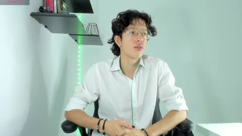 Manuel online show from 30, 12, 2024