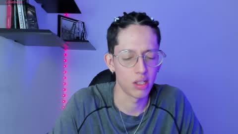 Manuel online show from 11, 3, 2025