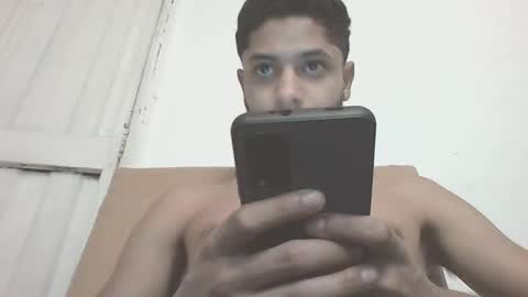 Snapshot of manuel444rl chatting on 2, 2, 2025 Manuel RL online show from 2, 2, 2025