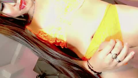 Manuela Kingsley online show from 13, 12, 2024