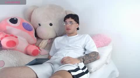 Manuel online show from 16, 5, 2026